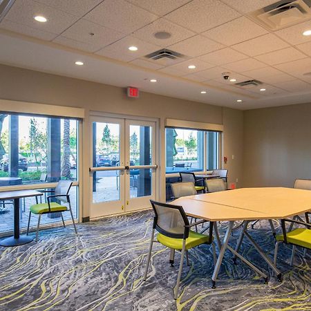 Towneplace Suites By Marriott Naples Vineyards Exterior photo